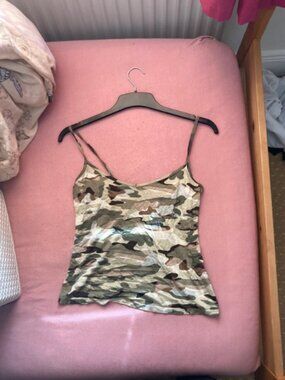 Camo top